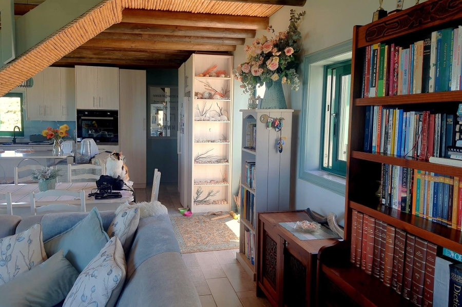 4 Bedroom Property for Sale in Fynbosstrand Western Cape